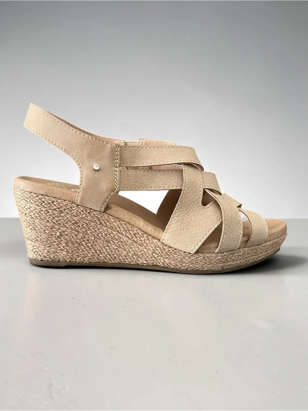 Dr. Scholl’s Everlasting Beige Espadrille Wedge Sandals Size 8